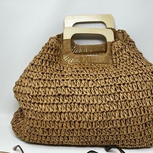 Woven Tan Handbag with Wooden Handles